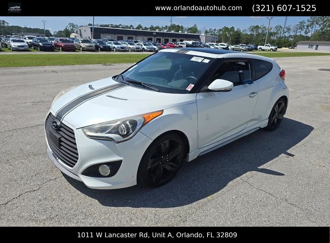 Used 2014 Hyundai Veloster Turbo w/ Turbo Technology Package 04