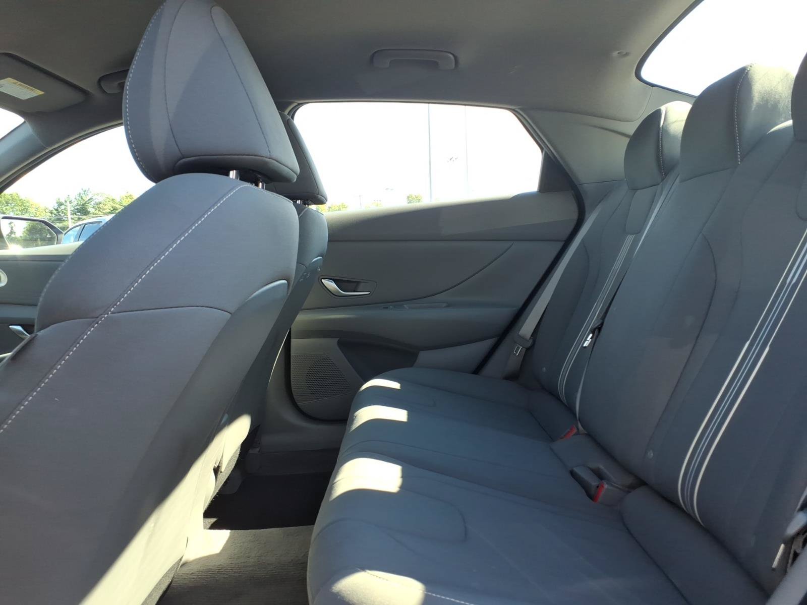 Certified 2023 Hyundai Elantra SEL FWD image 16