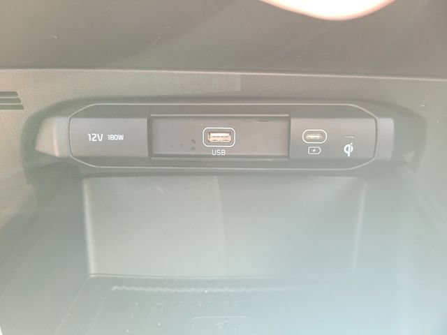 Used 2024 Kia Niro Wave w/ Wave Preserve Package FWD image 25
