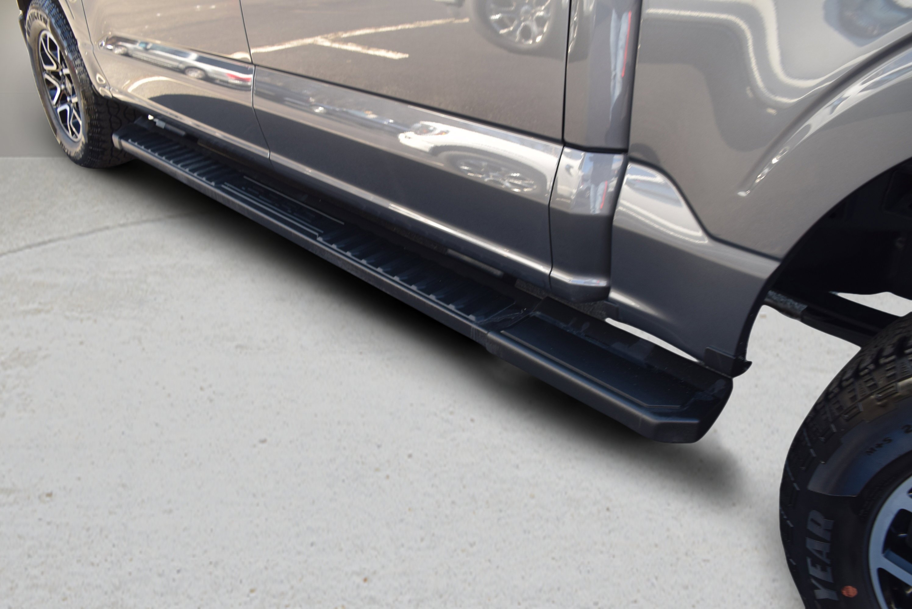 Used 2023 Ford F150 XLT w/ Equipment Group 302A High image 8