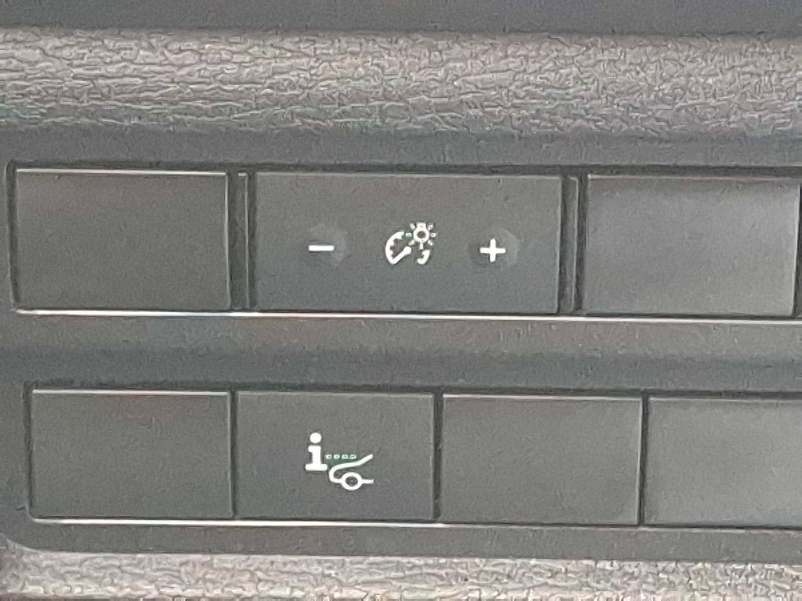 Used 2023 Mitsubishi Outlander SEL image 24