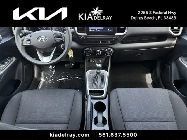 Used 2021 Hyundai Venue SE FWD image 10