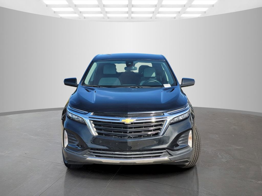 Used 2024 Chevrolet Equinox LT image 2