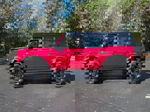 Certified 2025 Ford Bronco Badlands AWD/4WD image 9