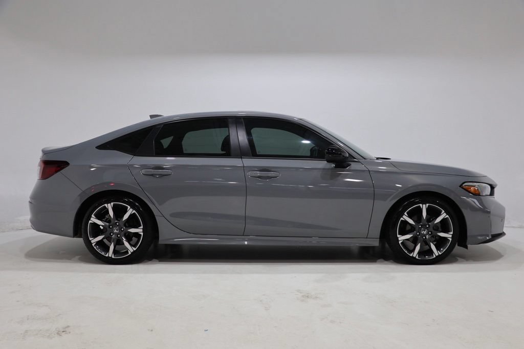 Used 2025 Honda Civic Sport Touring image 8