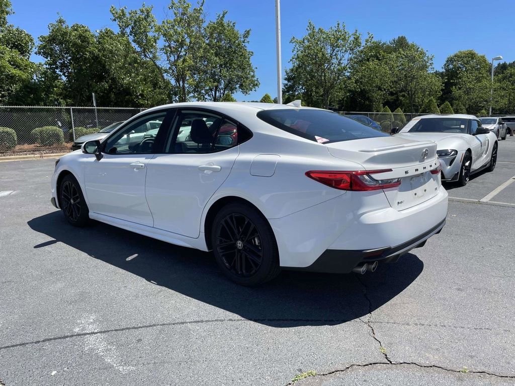 Used 2025 Toyota Camry SE w/ Convenience Package FWD image 13