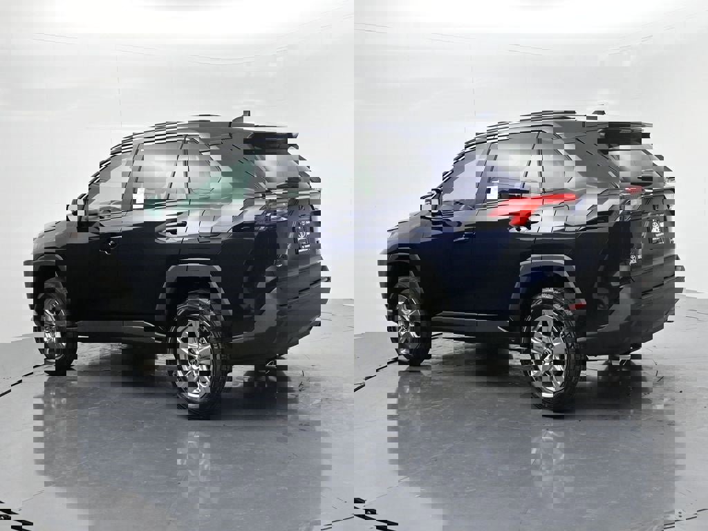 New 2025 Toyota RAV4 XLE w/ Convenience Package image 5