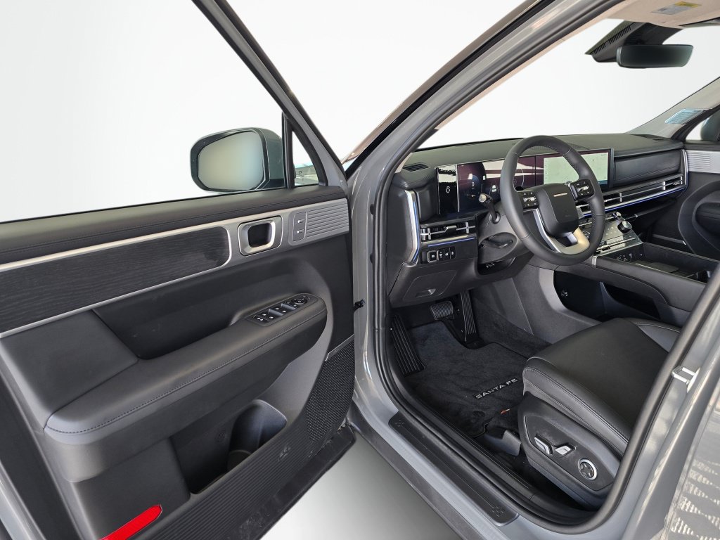 Used 2026 Hyundai Santa Fe Limited AWD/4WD image 32
