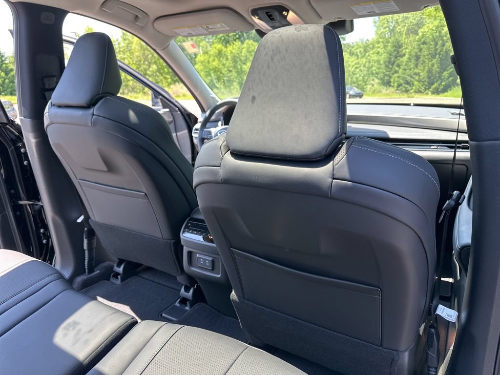 Used 2027 INFINITI QX60 Luxe w/ Cargo Package AWD/4WD image 22