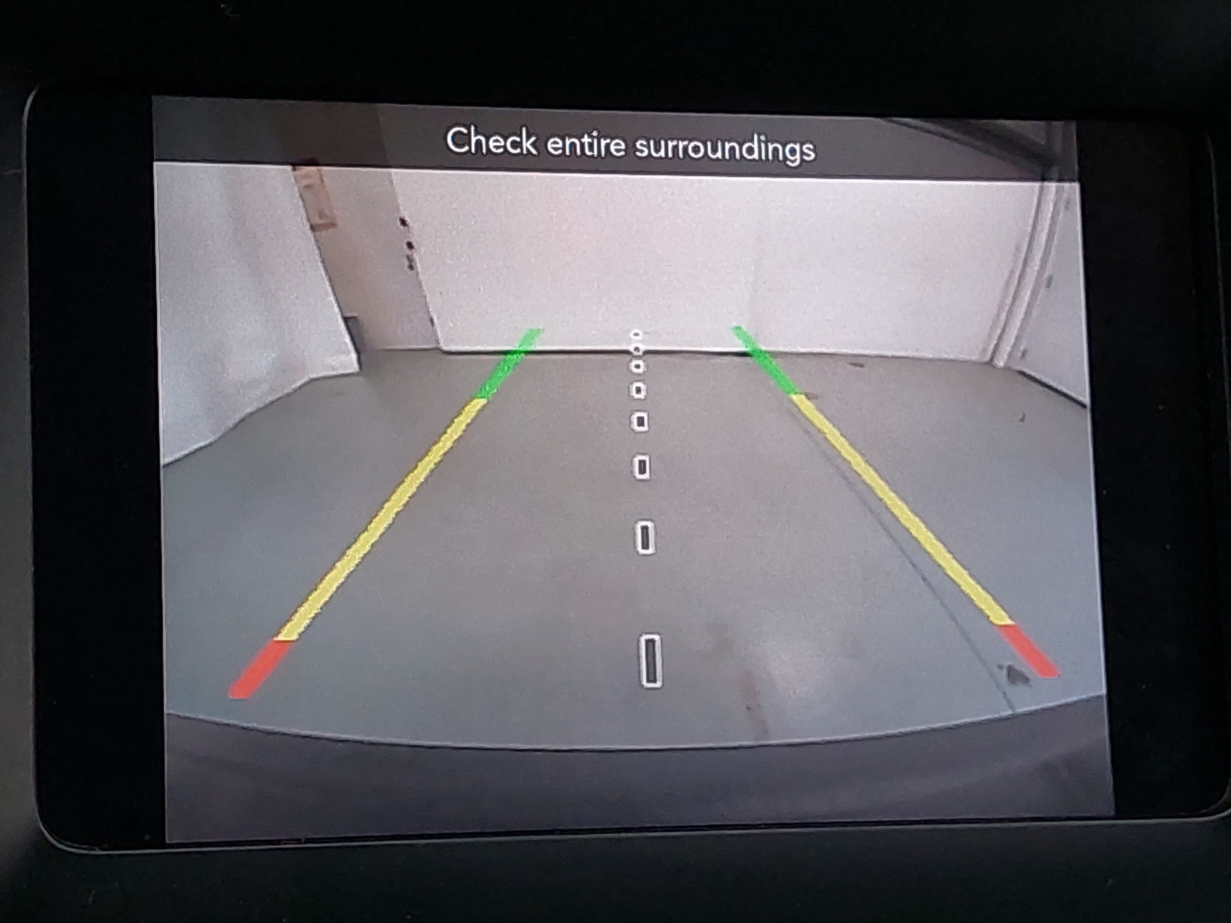 Used 2021 Jeep Cherokee Latitude FWD image 24