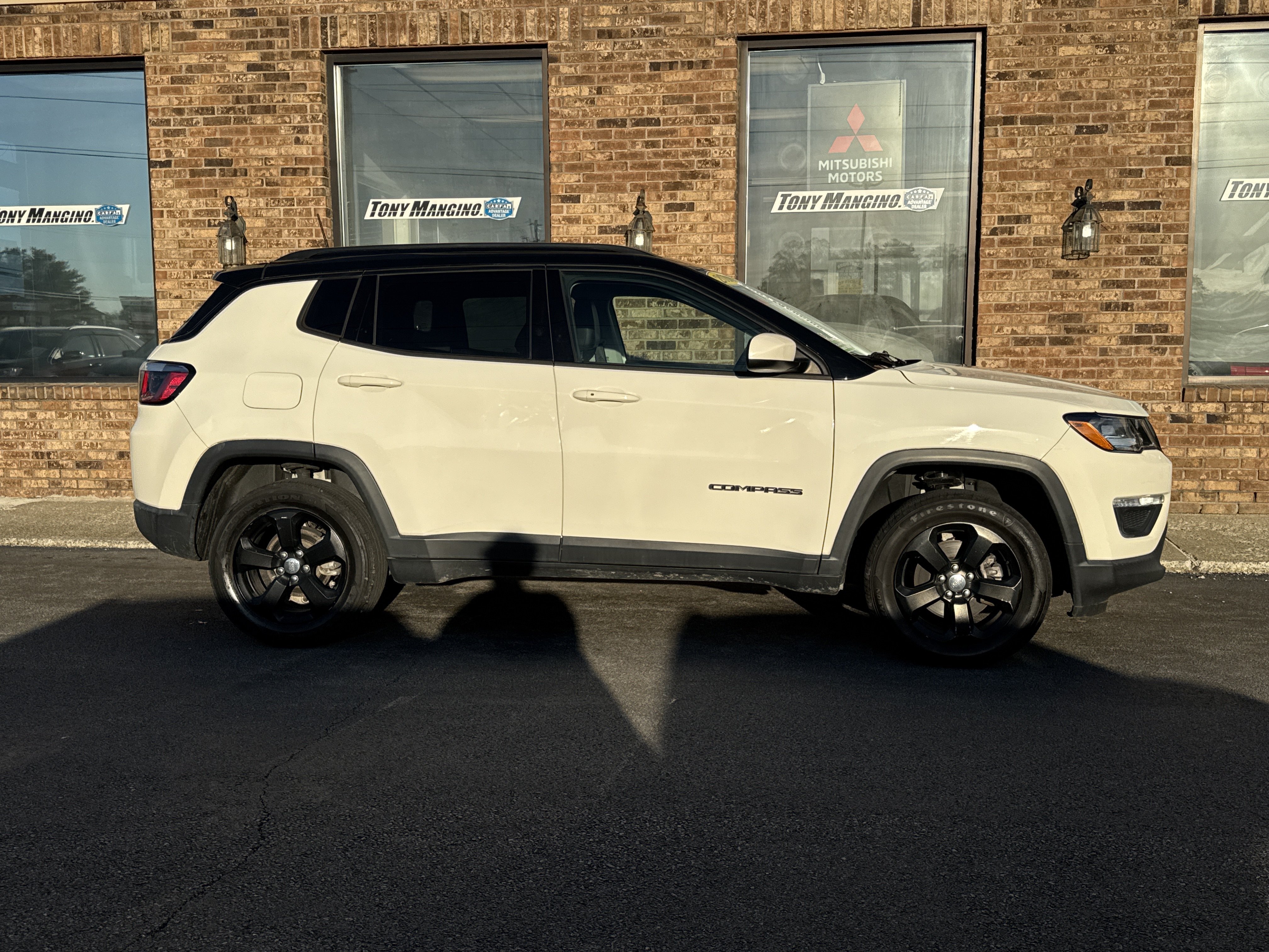 Used 2018 Jeep Compass Latitude w/ Popular Equipment Group AWD/4WD image 6