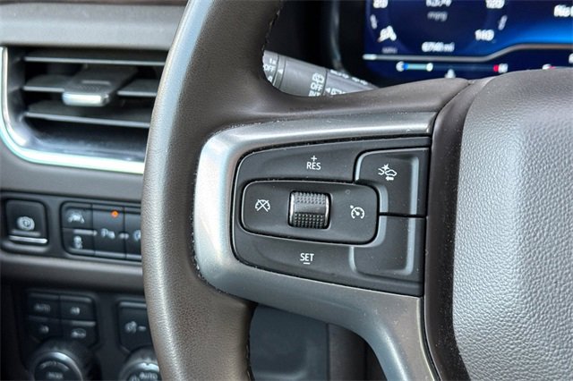 Used 2024 Chevrolet Suburban LT image 36