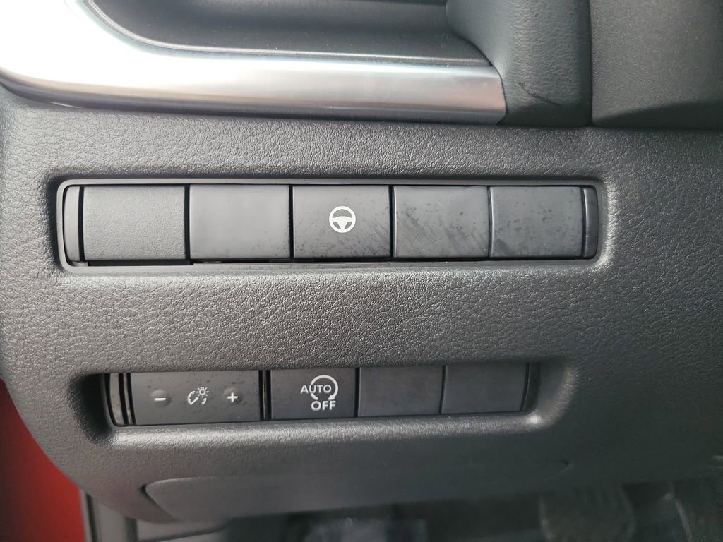 Certified 2023 Nissan Rogue SV image 21