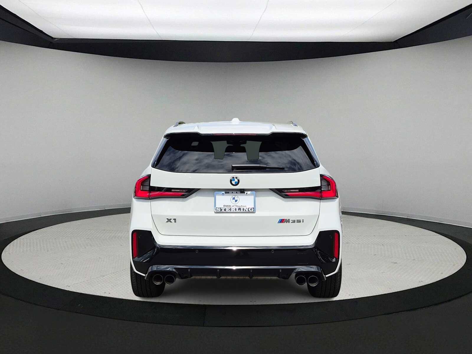 Used 2025 BMW X1 M35i w/ Shadowloine Package AWD/4WD image 7