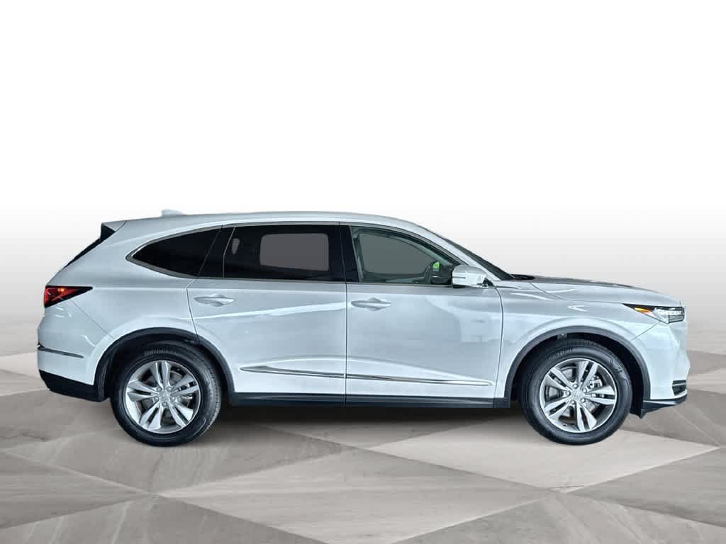 Used 2025 Acura MDX FWD image 9
