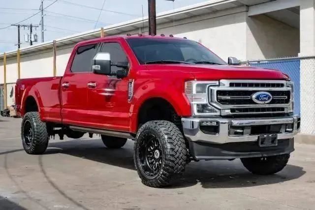 Used 2017 Ford F250 Platinum w/ Platinum Ultimate Package AWD/4WD image 9