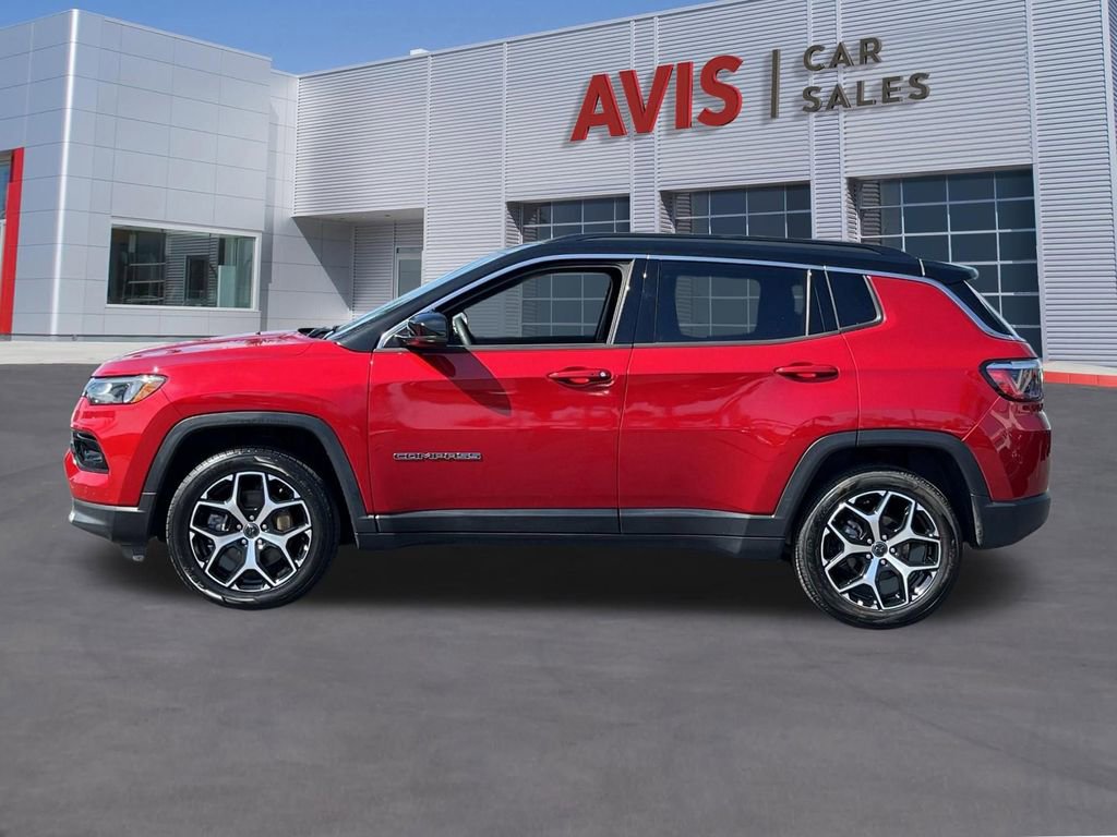 Used 2025 Jeep Compass Limited AWD/4WD image 10