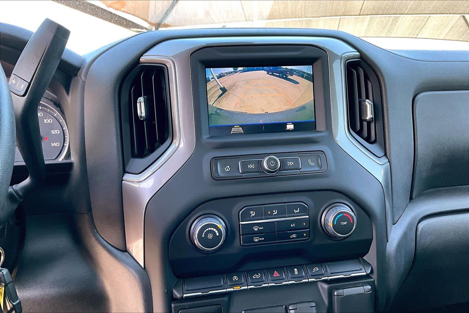 Used 2022 Chevrolet Silverado 1500 Custom w/ Safety Confidence Package AWD/4WD image 31