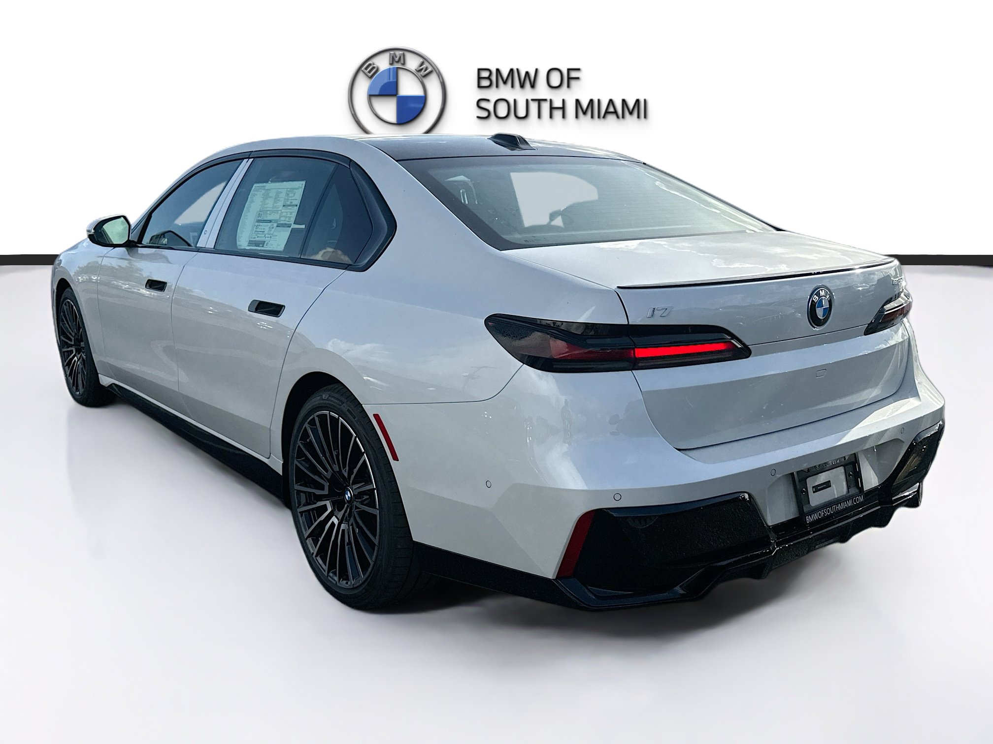 New 2026 BMW i7 eDrive50 w/ M Sport Package RWD image 3