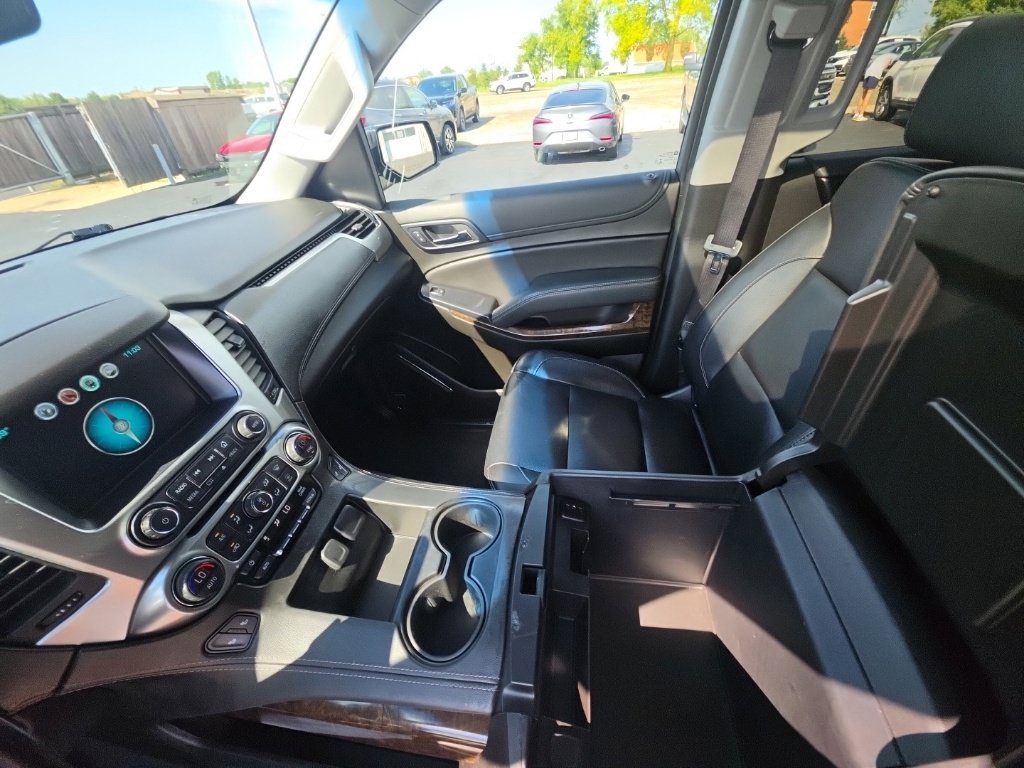 Used 2019 Chevrolet Tahoe LT AWD/4WD image 24