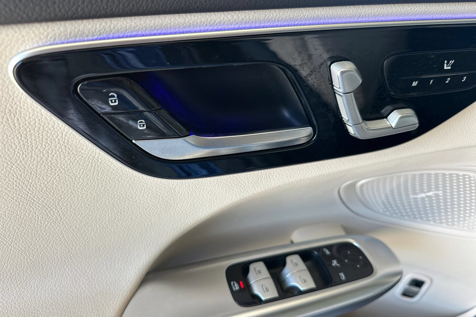 Certified 2023 Mercedes-Benz C 300 Sedan image 12