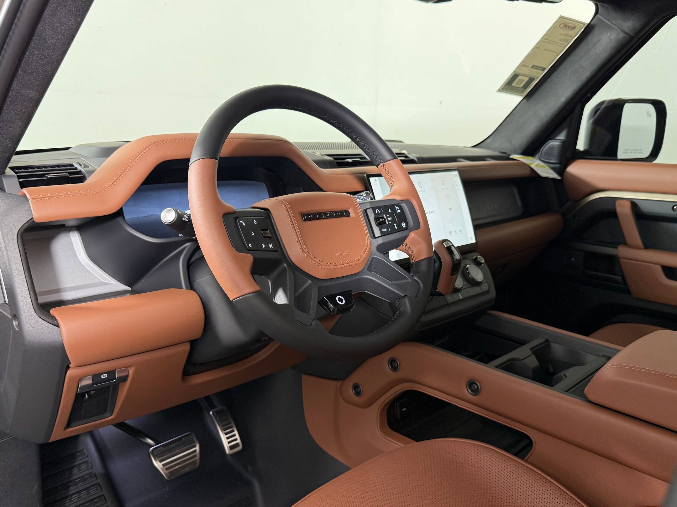 New 2026 Land Rover Defender 110 OCTA AWD/4WD image 4