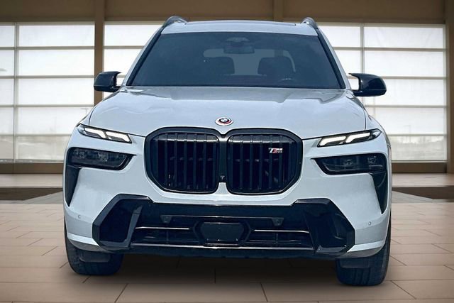 Used 2023 BMW X7 M60i w/ Executive Package AWD/4WD image 3