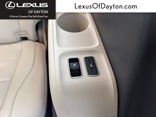 Used 2020 Mercedes-Benz GLS 450 4MATIC image 32