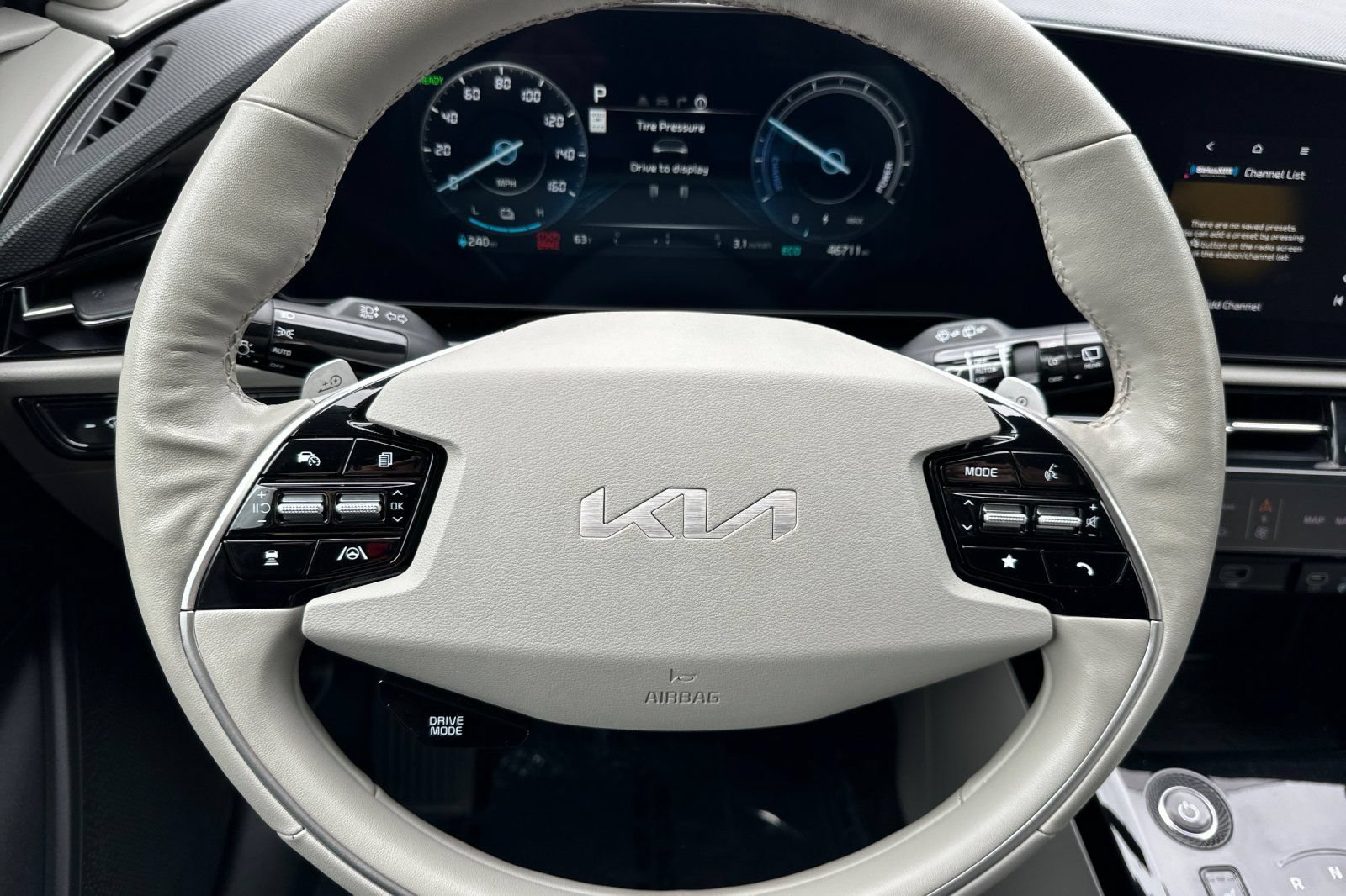 Certified 2023 Kia Niro Wind w/ Wind Preserve Package FWD image 27