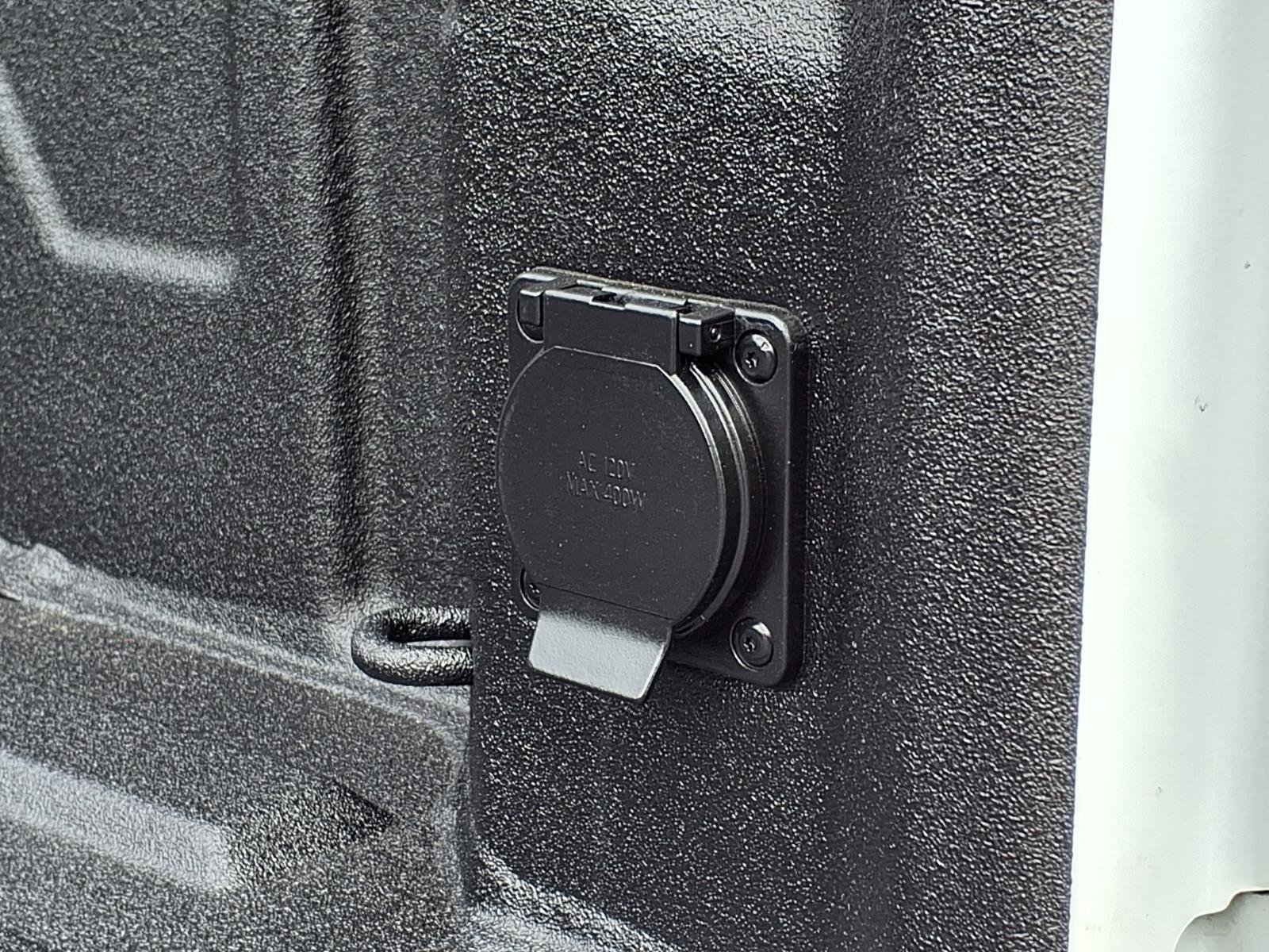 Used 2022 Chevrolet Silverado 1500 LT image 8