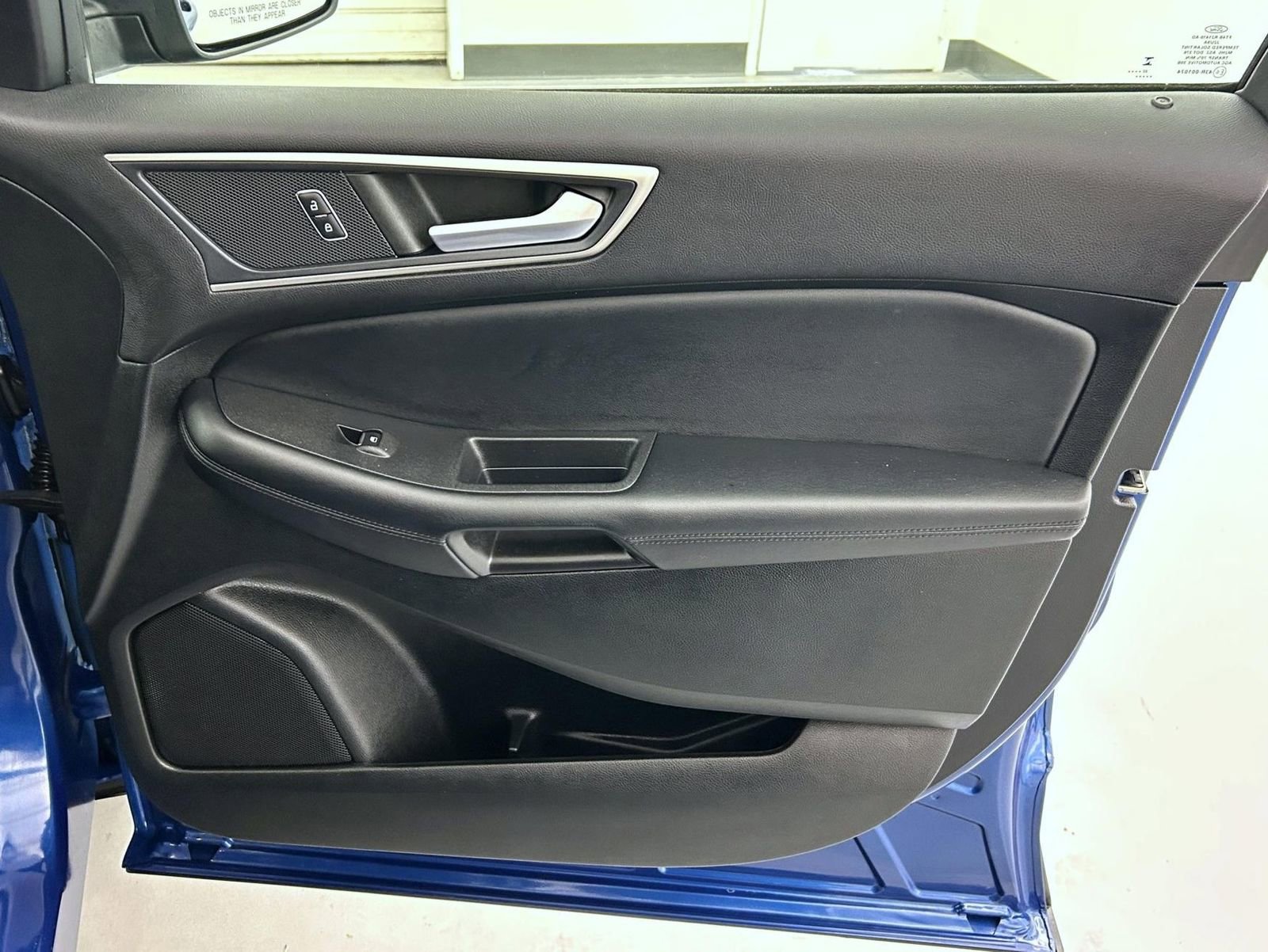 Used 2022 Ford Edge SEL w/ Convenience Package image 16