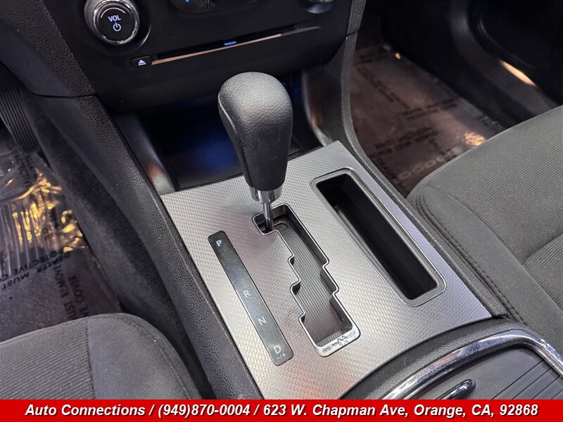 Used 2011 Dodge Charger SE RWD image 13