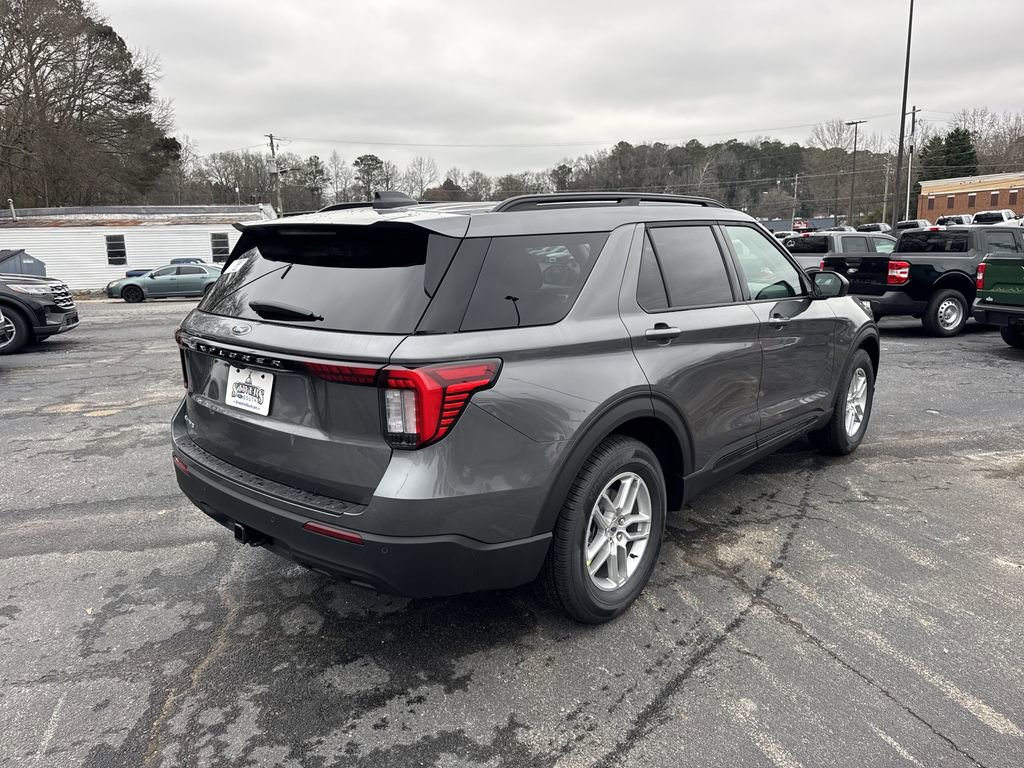 New 2026 Ford Explorer Active image 7