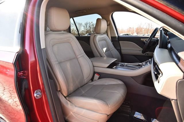 Used 2020 Lincoln Aviator Reserve w/ Elements Package Plus image 22
