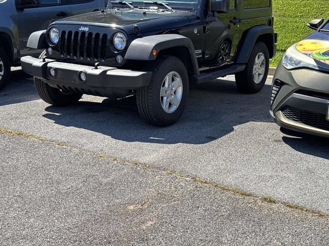 Used 2016 Jeep Wrangler Sport w/ Quick Order Package 24S AWD/4WD image 3