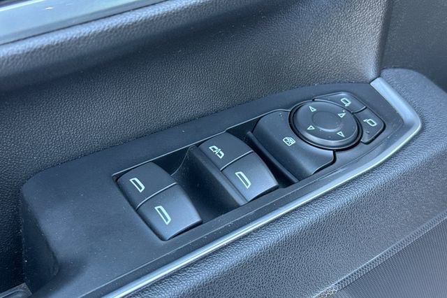 Used 2025 Chevrolet Silverado 2500 LT w/ Convenience Package image 12