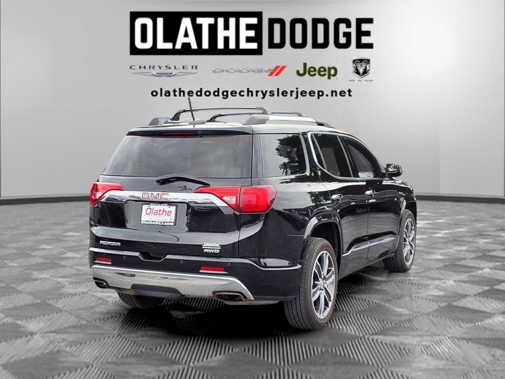 Used 2017 GMC Acadia Denali w/ Technology Package AWD/4WD image 28