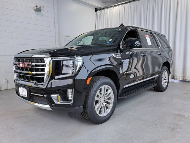 Used 2021 GMC Yukon SLT w/ SLT Premium Package AWD/4WD image 2