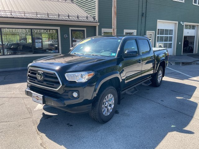 Used 2019 Toyota Tacoma SR5 AWD/4WD image 3