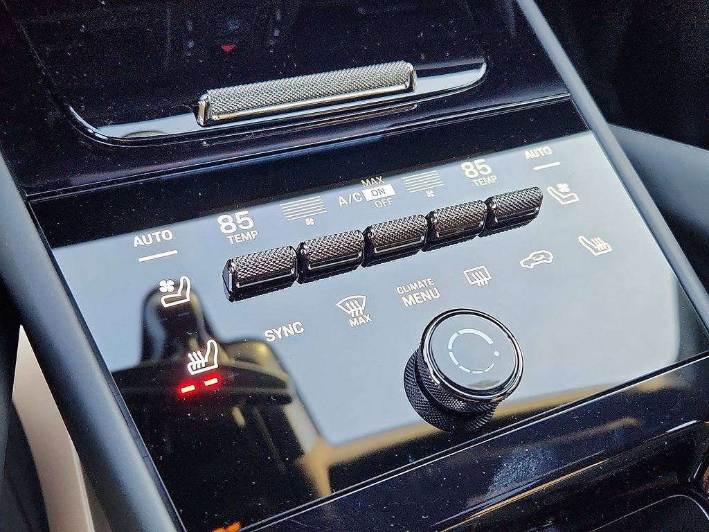 New 2026 Porsche Cayenne Turbo image 14