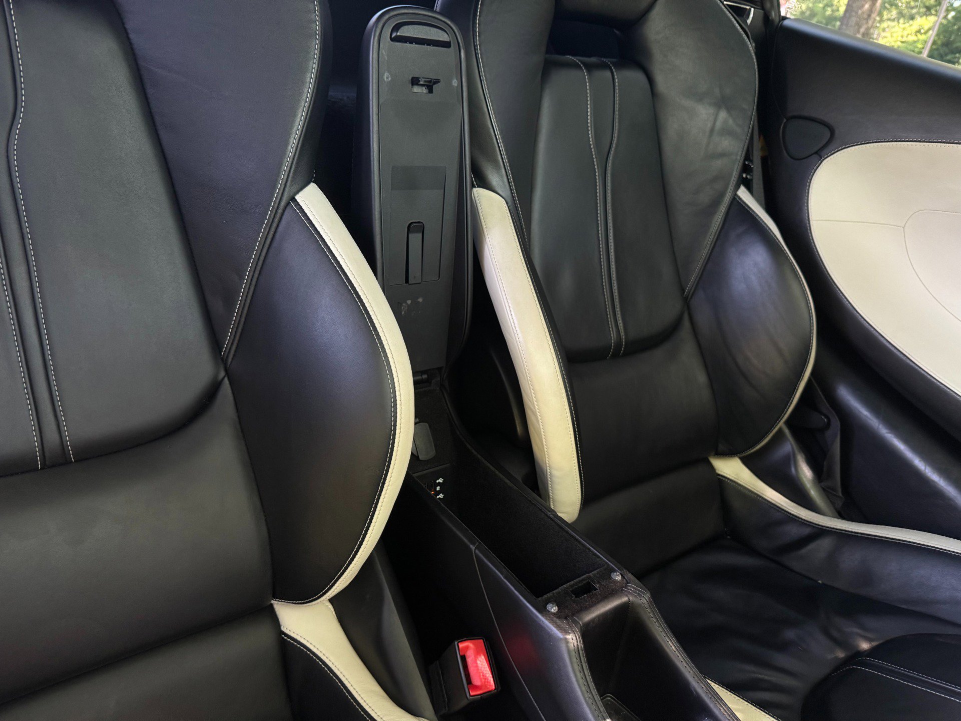 Used 2017 McLaren 570S Coupe image 35