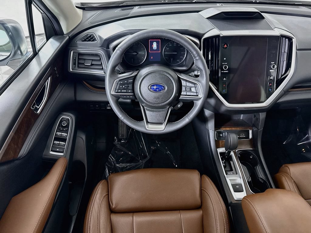 Certified 2025 Subaru Ascent Touring AWD/4WD image 4