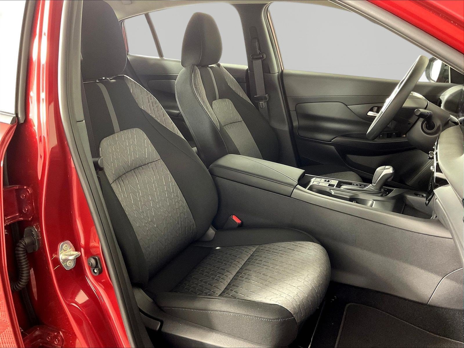 New 2026 Nissan Sentra SV w/ Floor Mat Package FWD image 18
