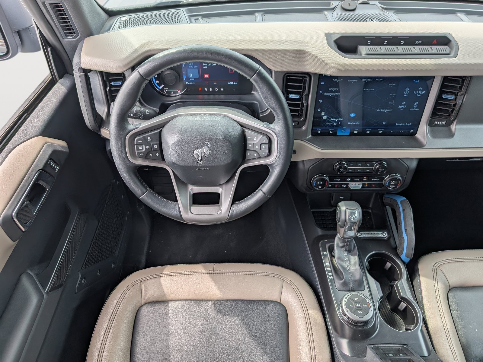 Used 2024 Ford Bronco Wildtrak AWD/4WD image 18
