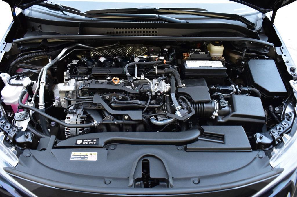 Used 2025 Toyota Corolla LE image 12