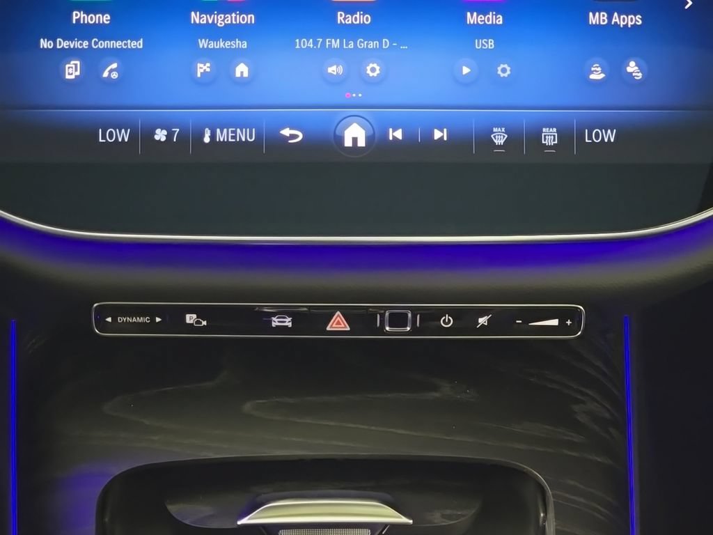 New 2026 Mercedes-Benz E 350 4MATIC Sedan image 22