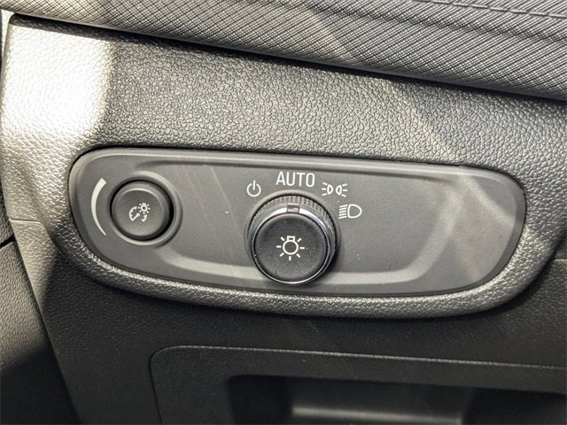 Used 2025 Chevrolet TrailBlazer LT image 27