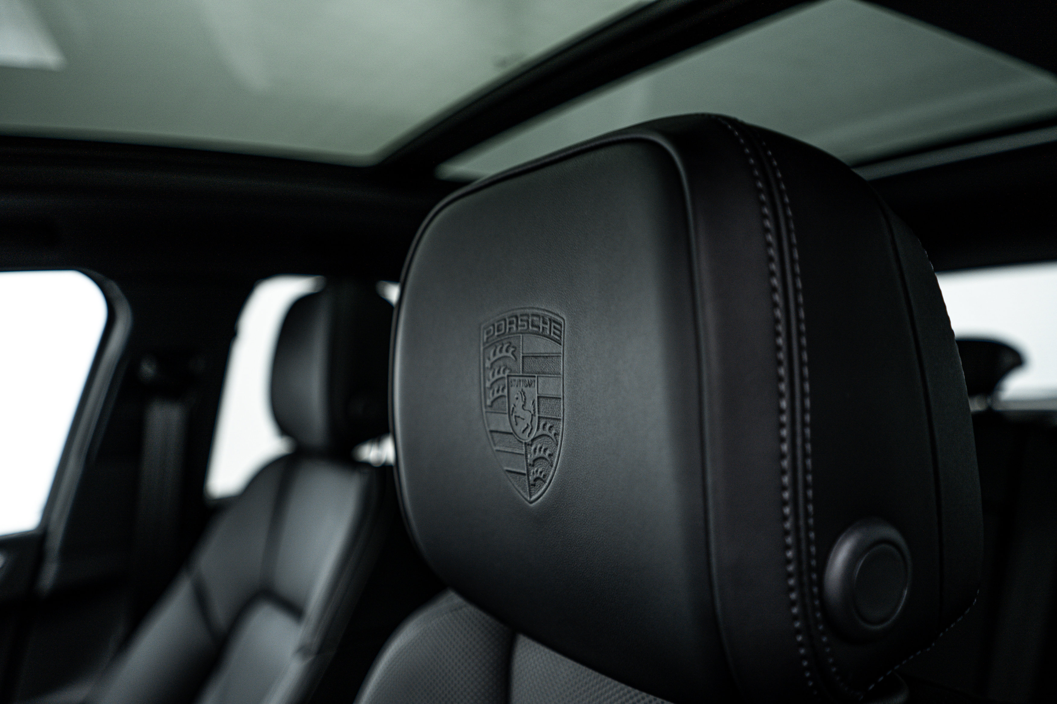 New 2025 Porsche Macan image 20