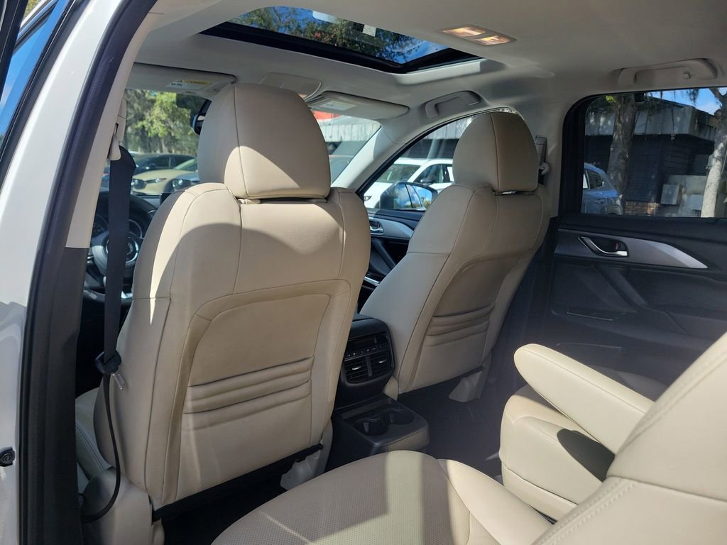 Used 2021 MAZDA CX-9 Touring w/ Touring Premium Package image 11