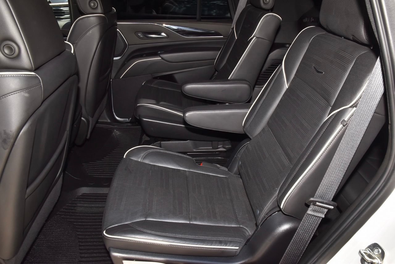 Used 2022 Cadillac Escalade Sport w/ Touring Package AWD/4WD image 14